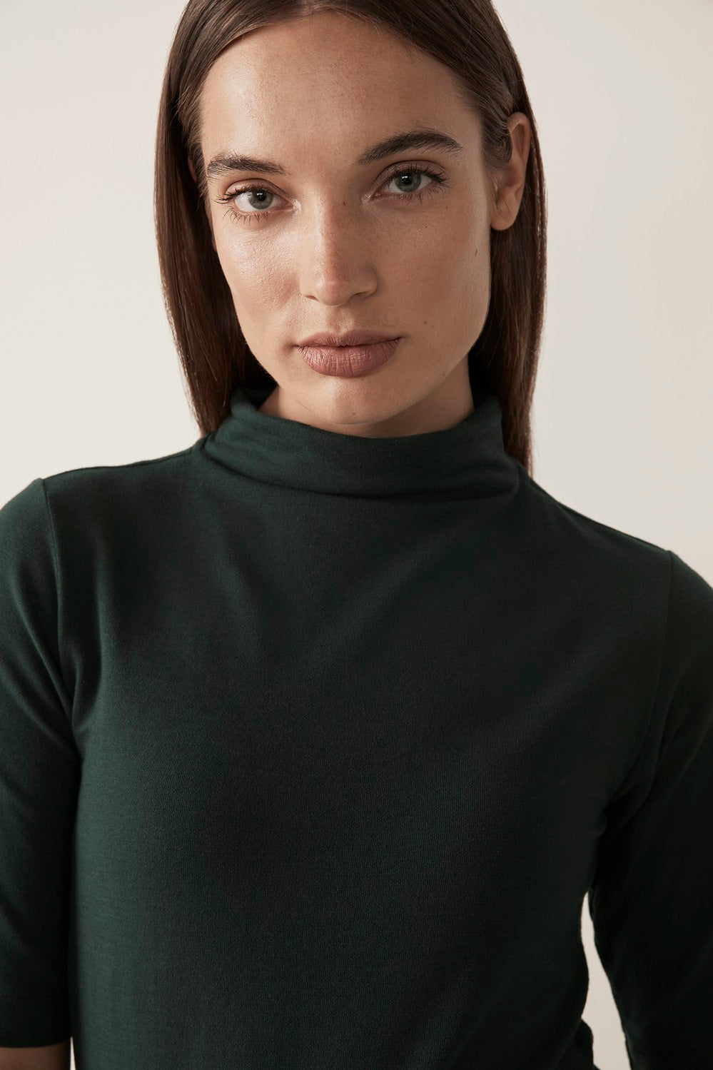 Mock Neck 1/2 Sleeve T-Shirt