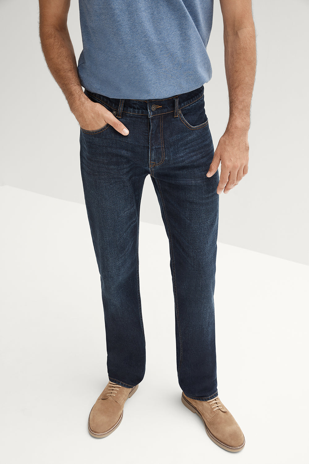Regular Mid Wash Jean
