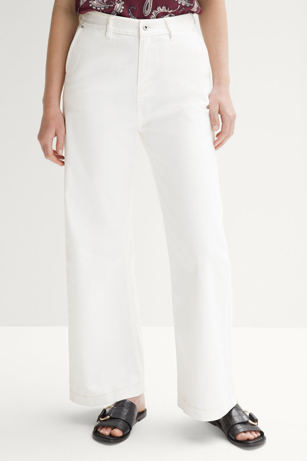 Wide Leg Jean