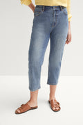 Cropped Boyfriend Jean
