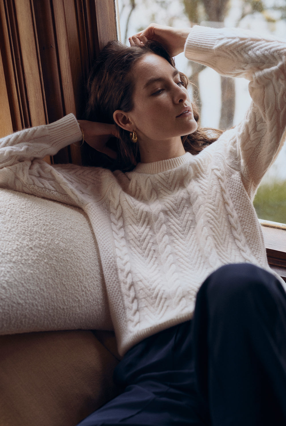 Wool Cable Knit Pullover