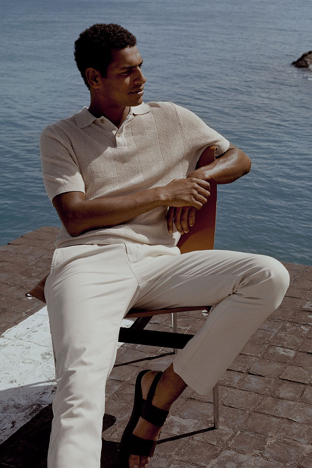 Lightweight Twill Chino