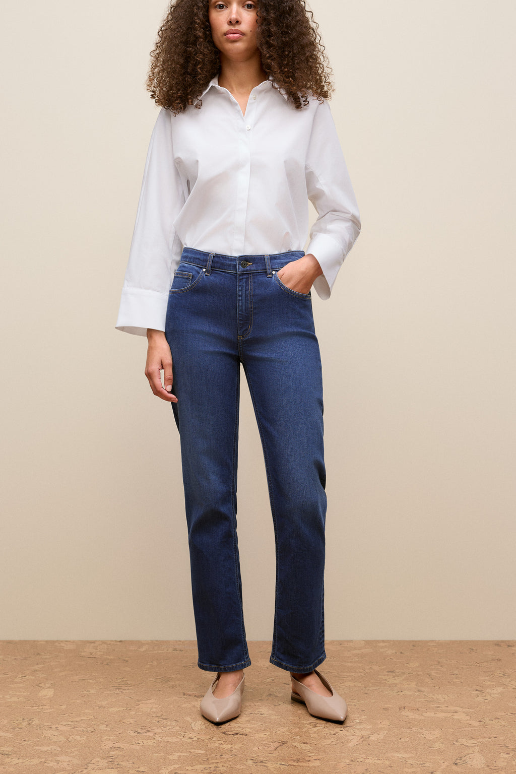 Mid Rise Straight Leg Jean