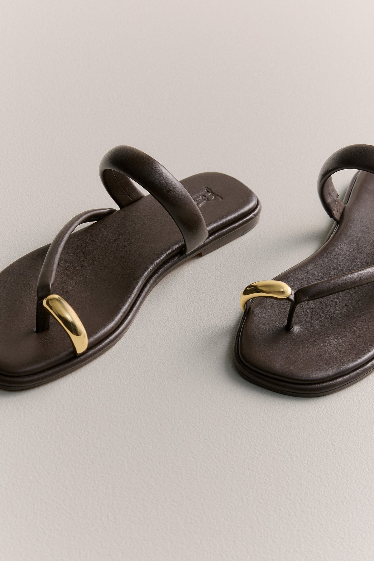 Cora Sandal