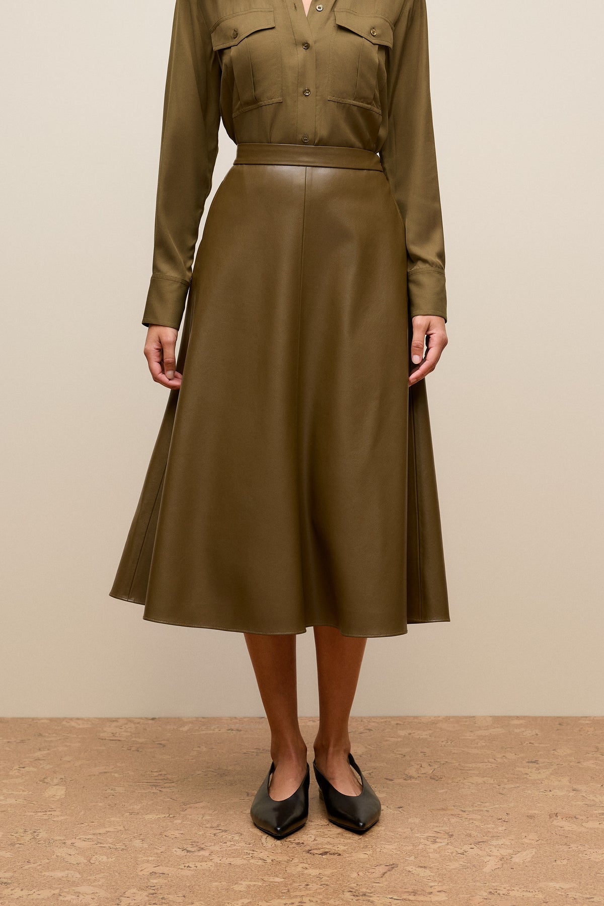 Soft Seam Detail Skirt