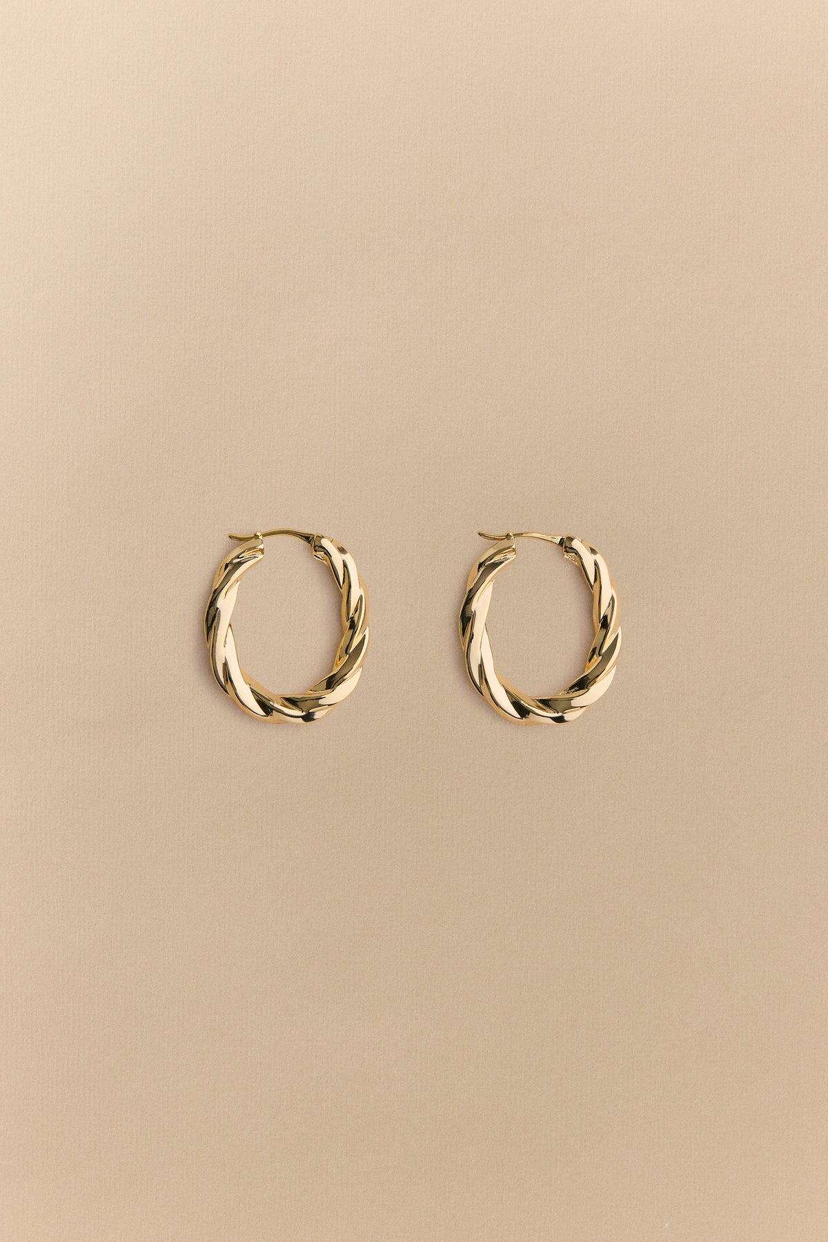 Era Twist Hoop Earrings