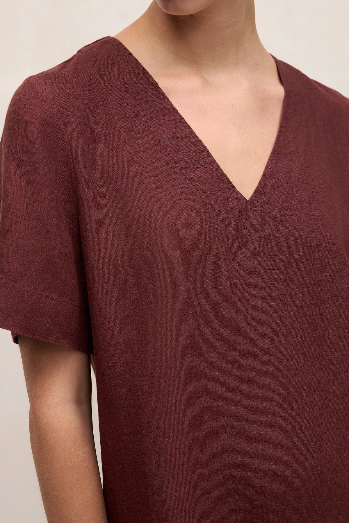 Delave Linen V Neck Popover Shift Dress