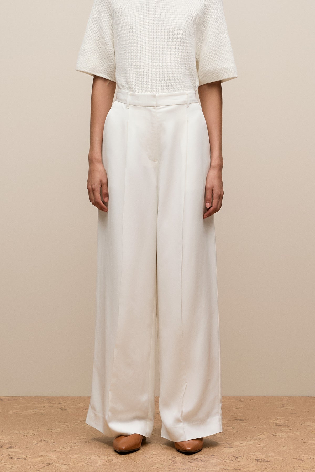 Tailored Wide Leg Pant