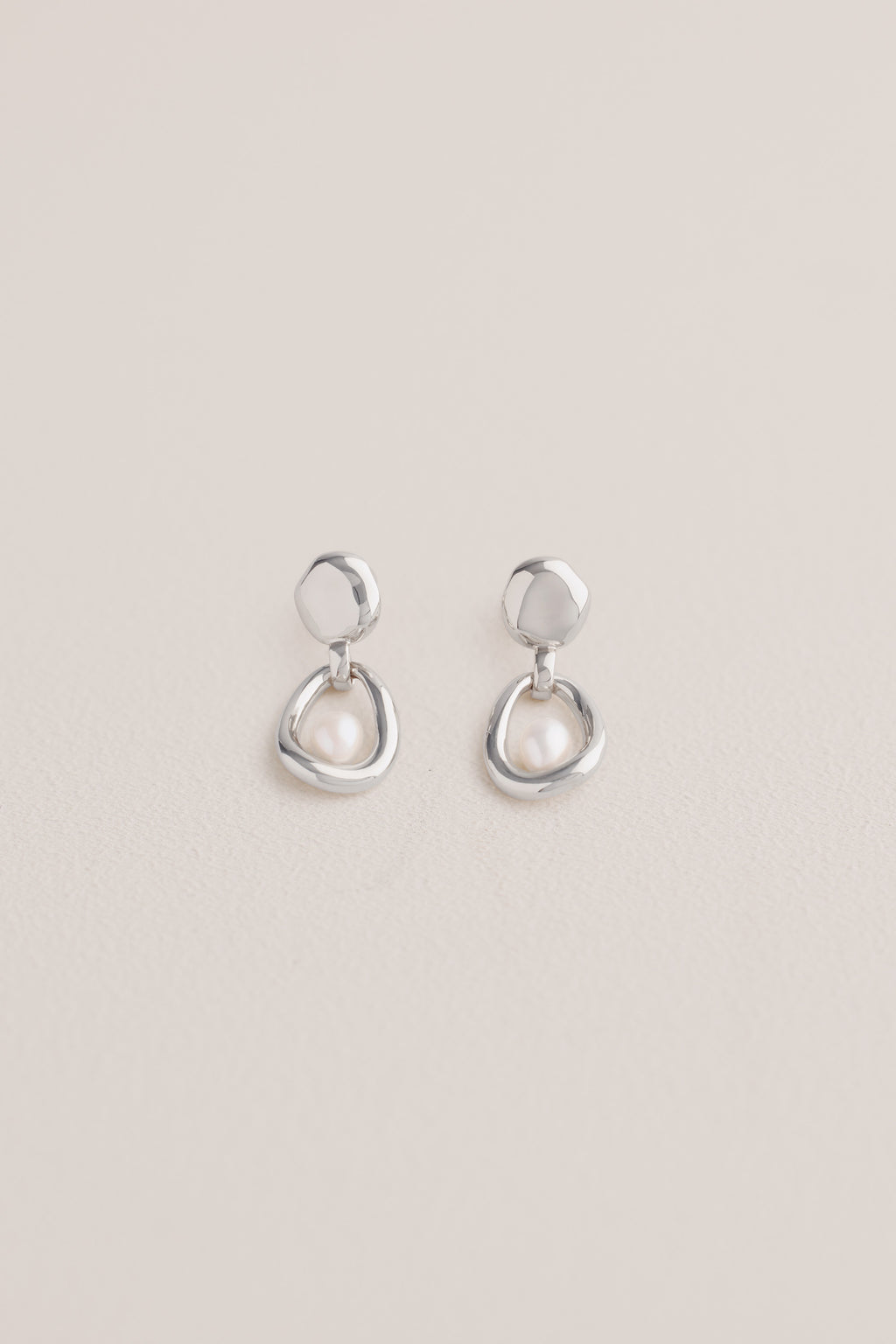 Mare Pearl Drop Earrings